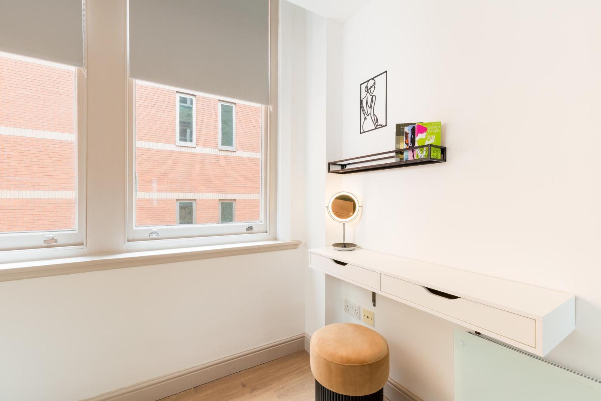 Yasuko Apartment Бирмингем Экстерьер фото